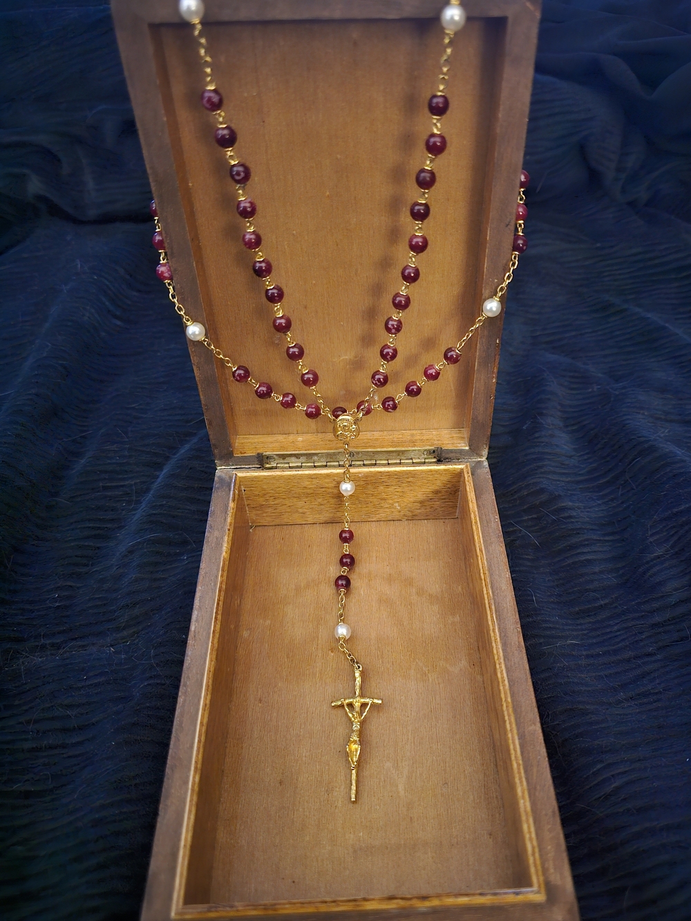 Vintage Rosary With Original Box